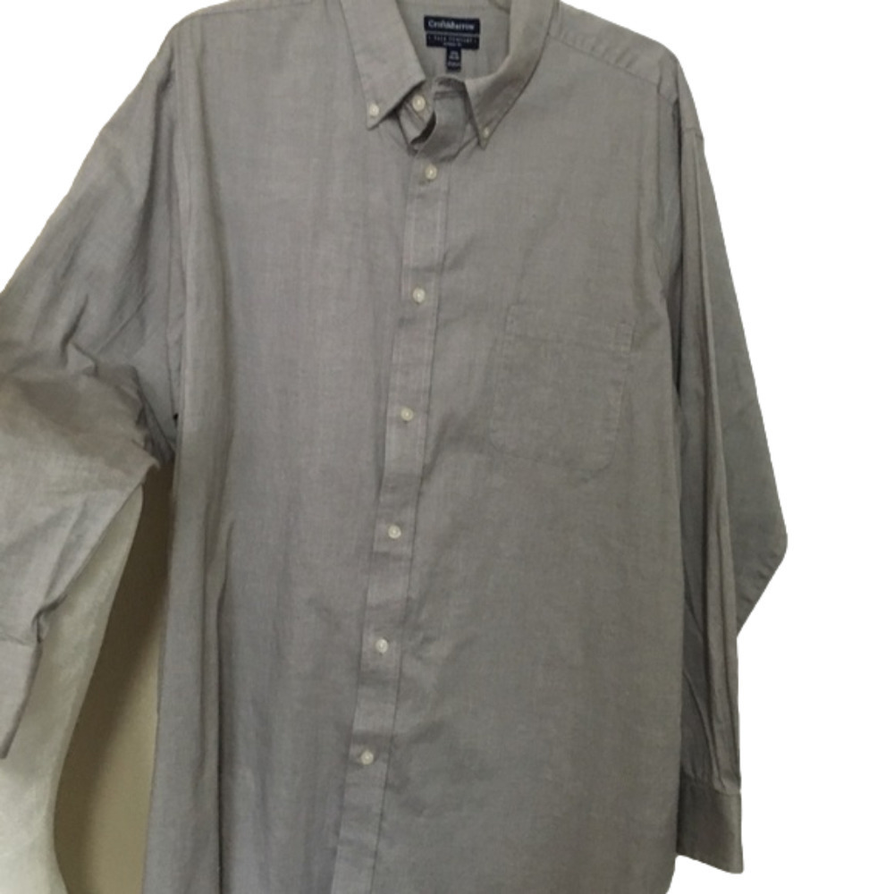 Croft&Barrow Men’s 17 1/2 dress shirt